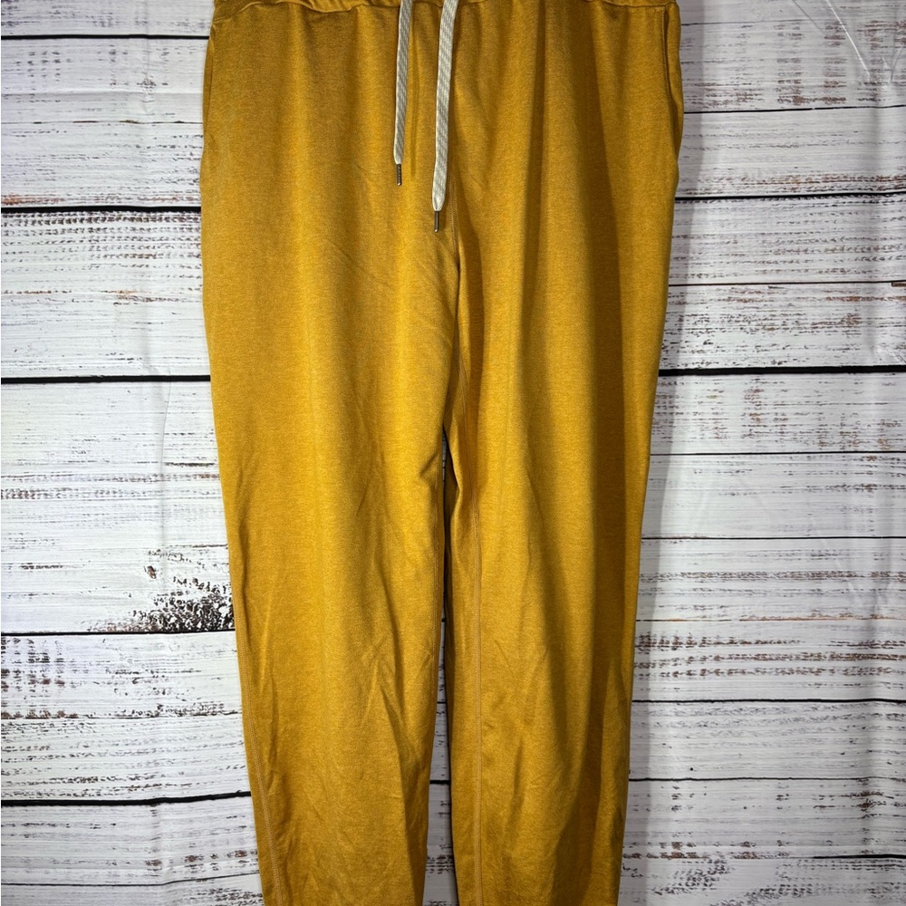 Vuori Performance Joggers Womens Large DreamKnit Athletic Yellow Gold